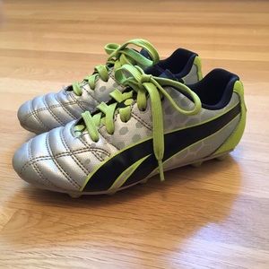 Puma Procat Boys Soccer Cleats Size 1 Little Boy